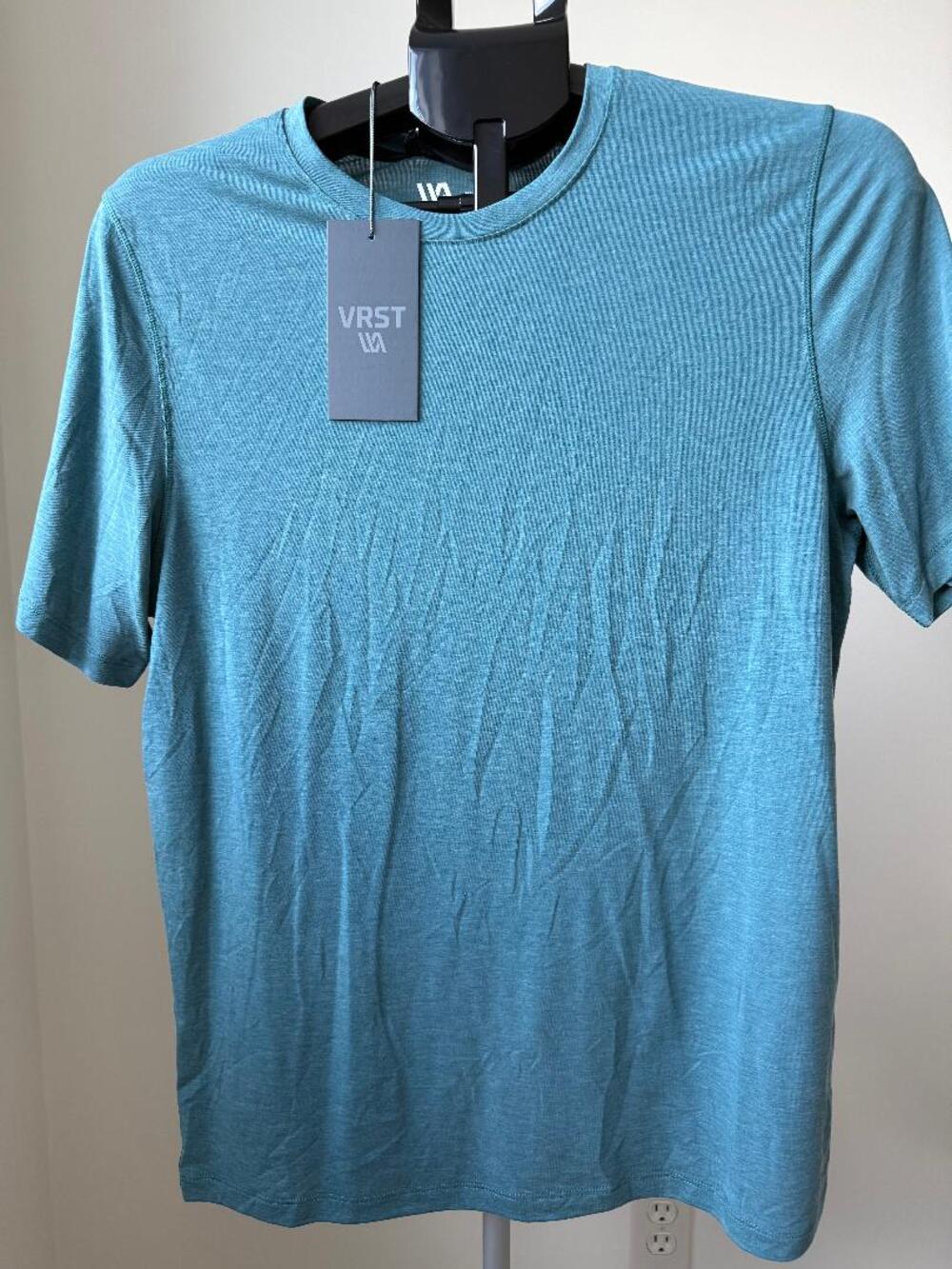 VRST BLUE GREEN MEN'S ICON TEE short sleeve size small